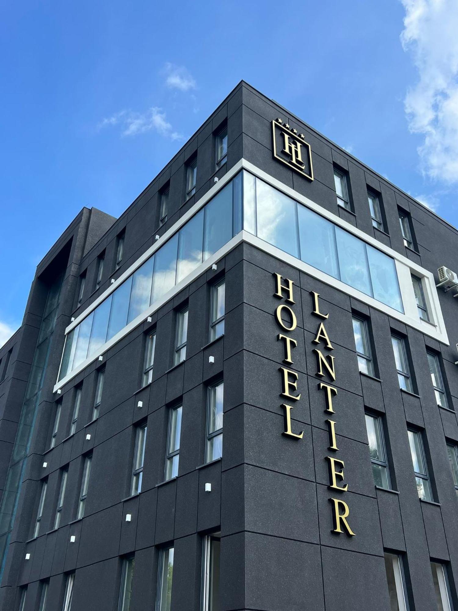 Hotel Lantier Wellness & Spa Bytom Extérieur photo