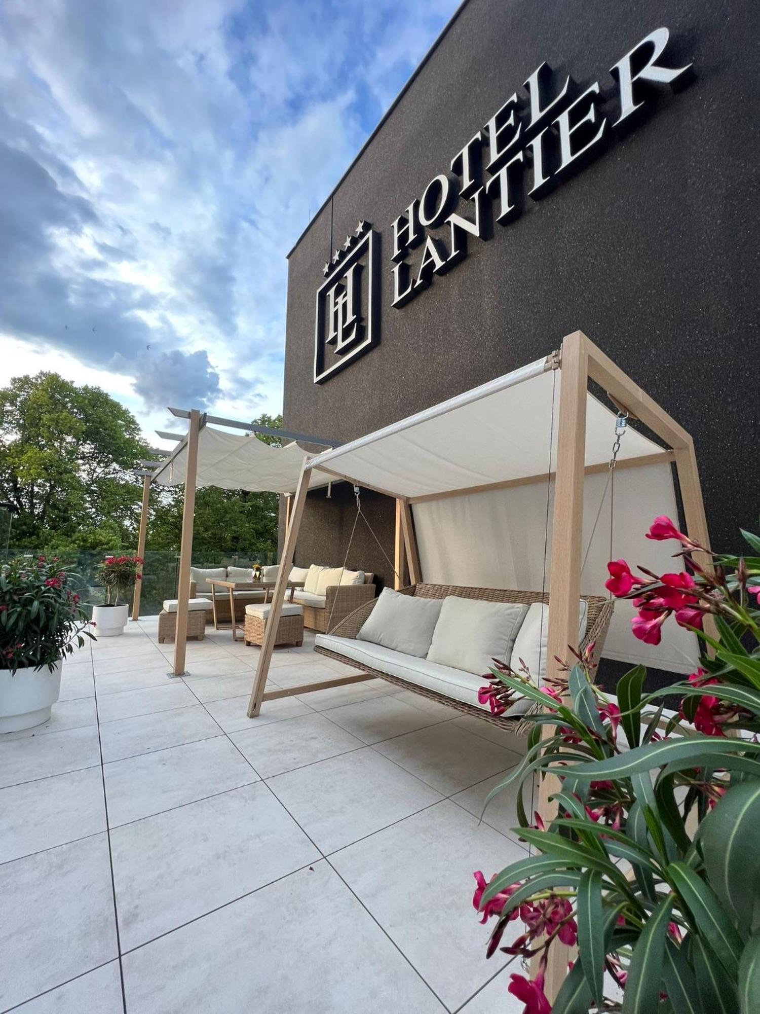 Hotel Lantier Wellness & Spa Bytom Extérieur photo