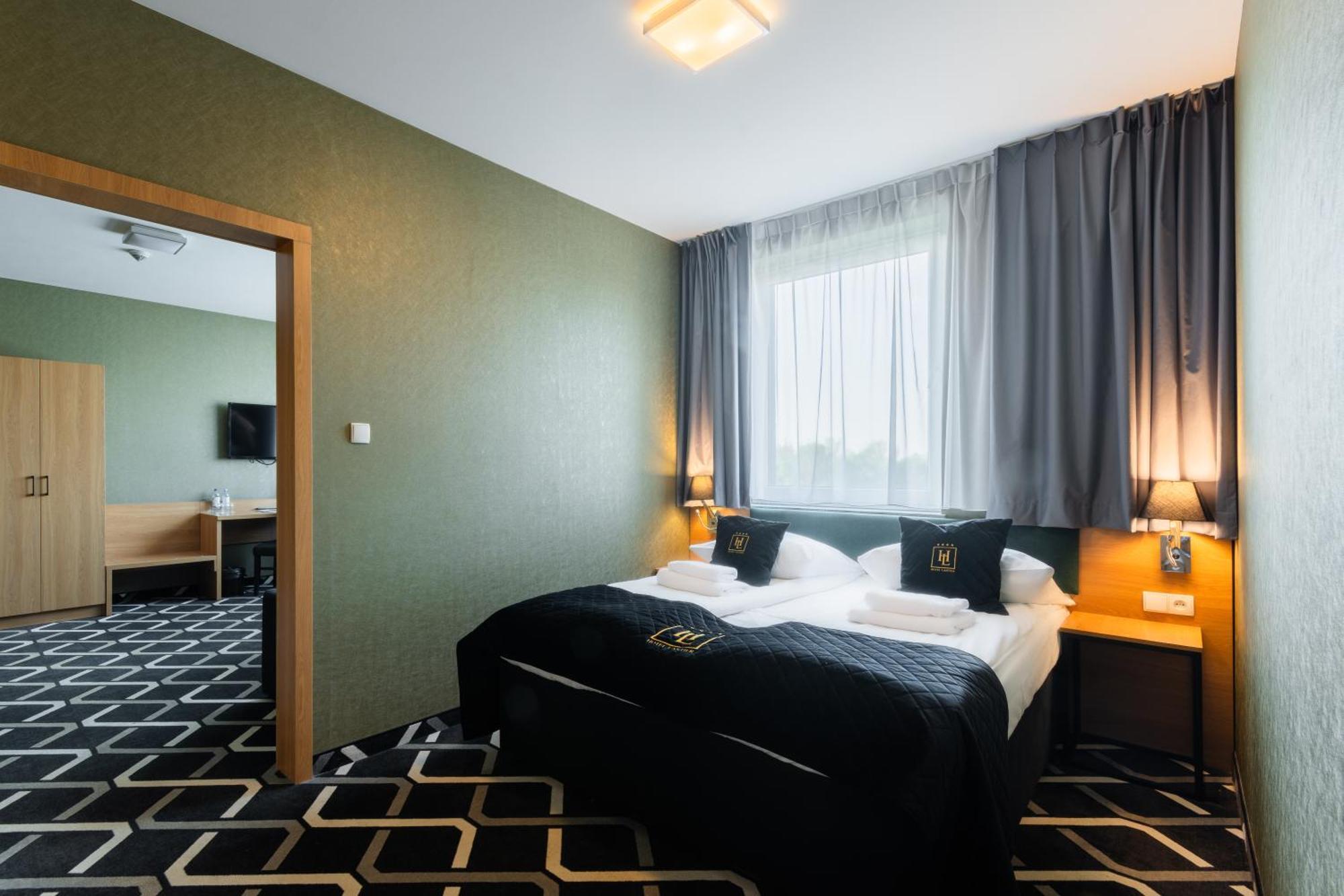 Hotel Lantier Wellness & Spa Bytom Extérieur photo