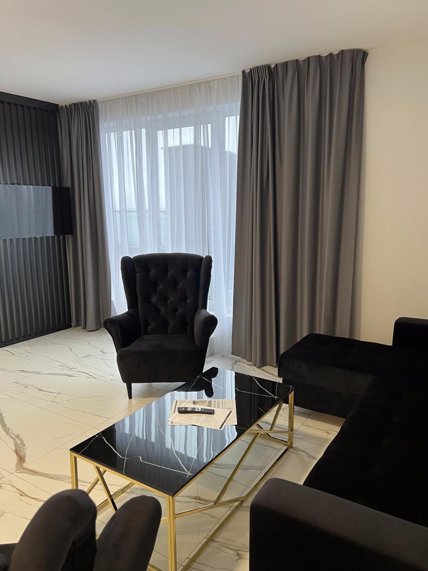 Hotel Lantier Wellness & Spa Bytom Extérieur photo